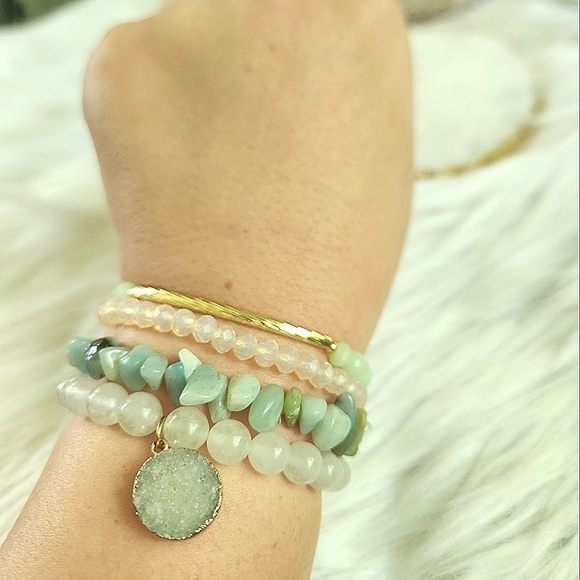 NWT Ryze Natural Stone Clear Quartz, Druzy, & Amazonite Stack Bracelets-Set of 4 - Picture 5 of 5